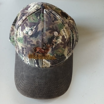 Otto Baseball Cap with Standing Stag Motif